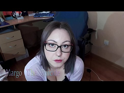 ❤️ Moza sexy con lentes chupa un consolador profundamente ante a cámara ️❌ Porno a nós gl.mypornpics.ru ❌❤